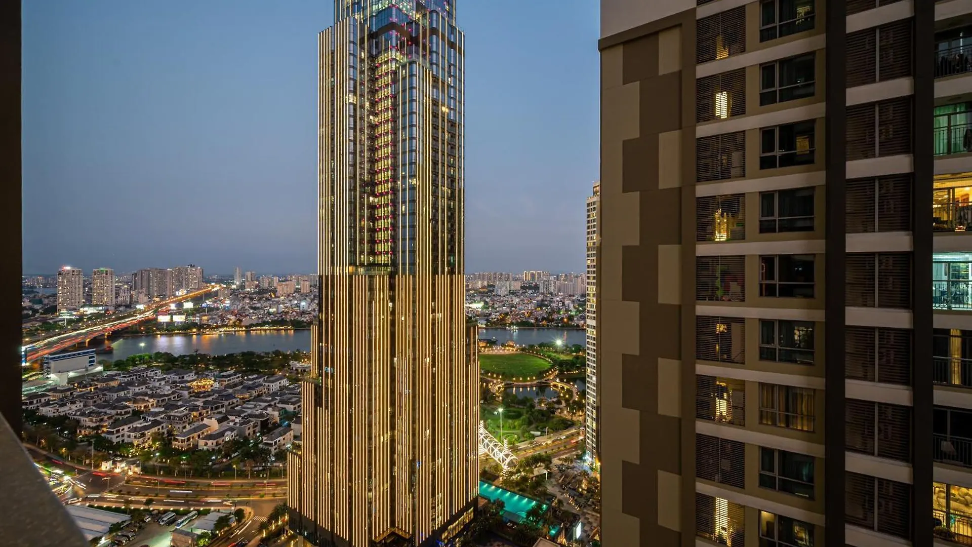 Luxury Apartment At Vinhomes Central Park Ho Chi Minh City Vietnam