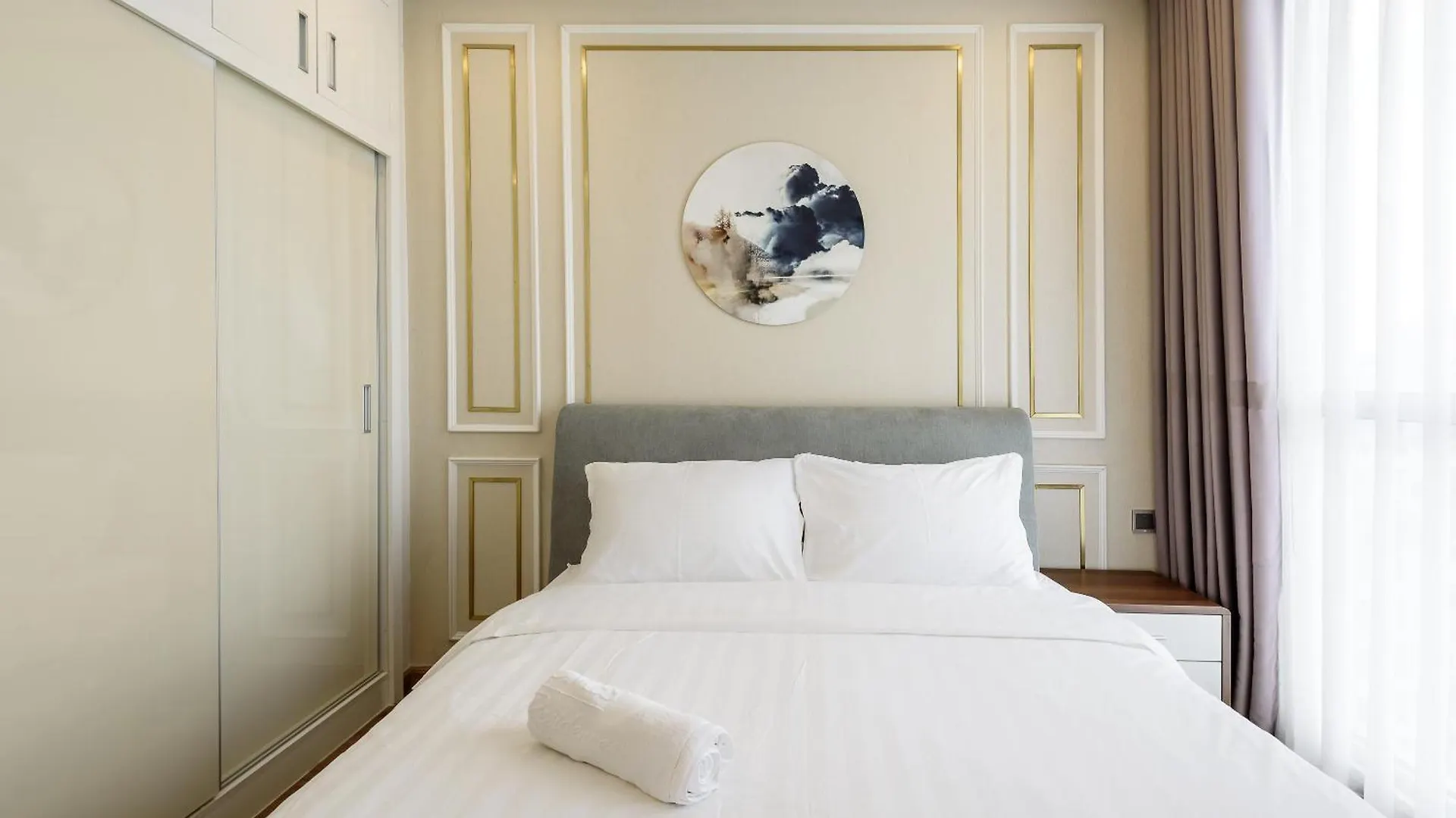 Luxury Apartment At Vinhomes Central Park Ho Chi Minh City