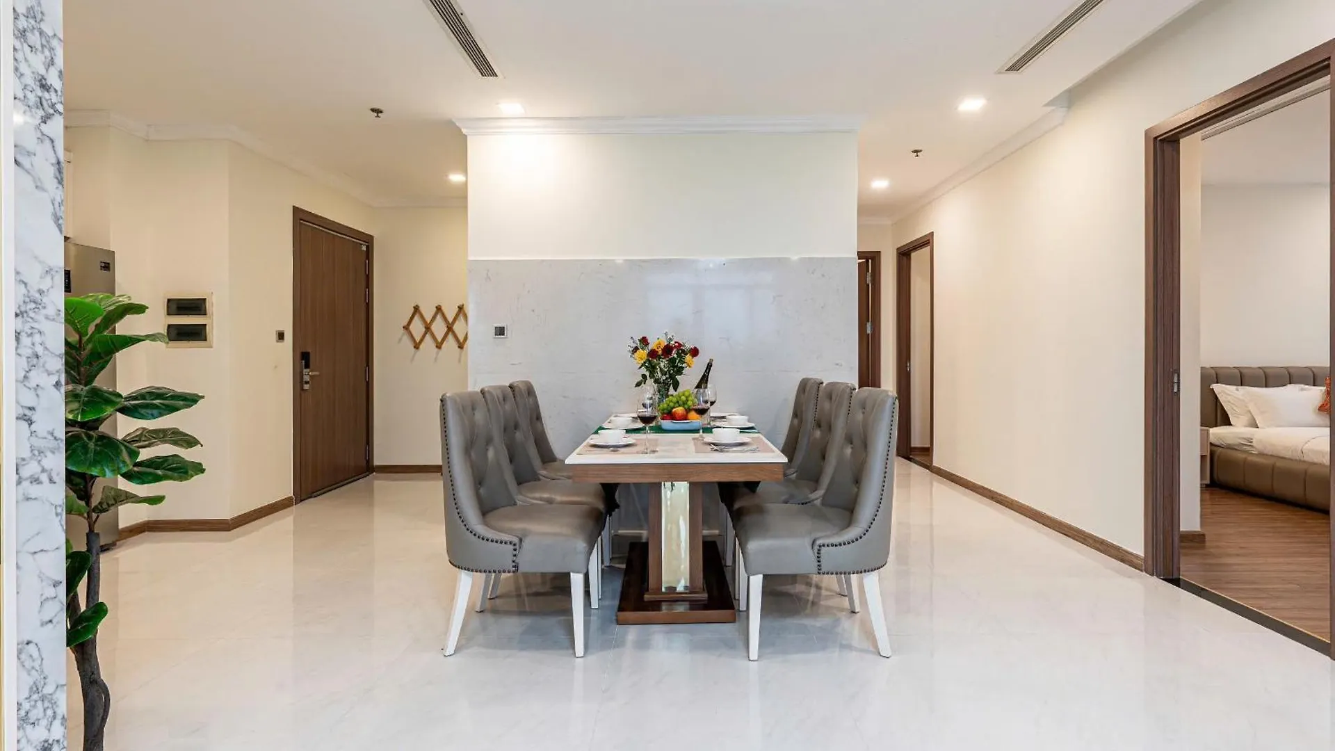 Luxury Apartment At Vinhomes Central Park Ho Chi Minh City Vietnam