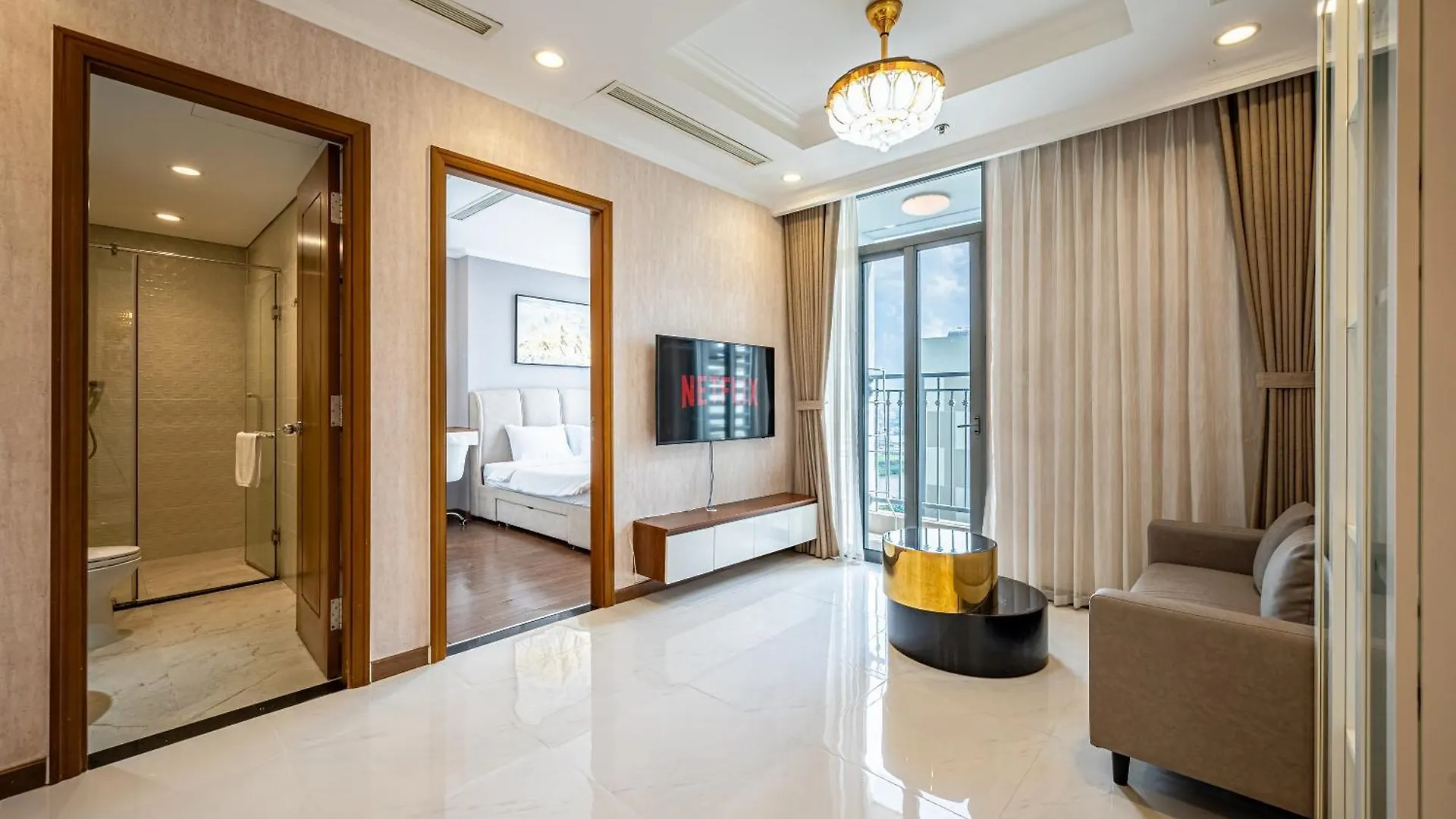 Luxury Apartment At Vinhomes Central Park Ho Chi Minh City