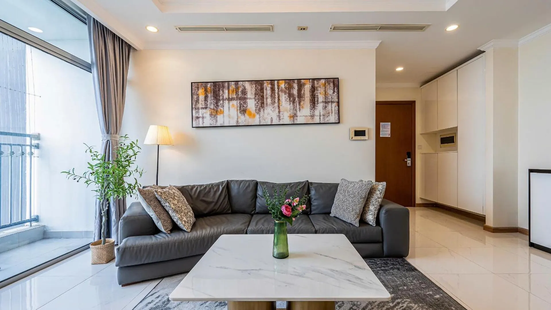 Luxury Apartment At Vinhomes Central Park Ho Chi Minh City Vietnam
