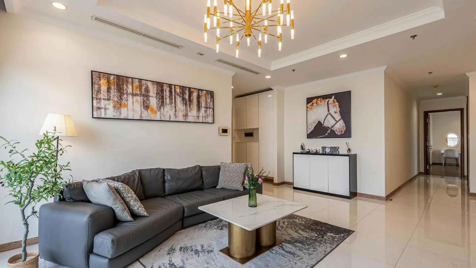 Luxury Apartment At Vinhomes Central Park Ho Chi Minh City 0*,